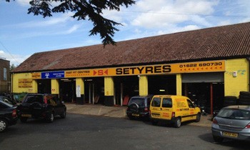 Setyres Maidstone Kent offer tyres, servicing, brakes, air conditioning, shocks, exhausts, batteries, major repairs, diagnostics and tracking