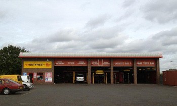 Setyres Sudbury Suffolk offer tyres, servicing, brakes, air conditioning, shocks, exhausts, batteries, major repairs, diagnostics and tracking
